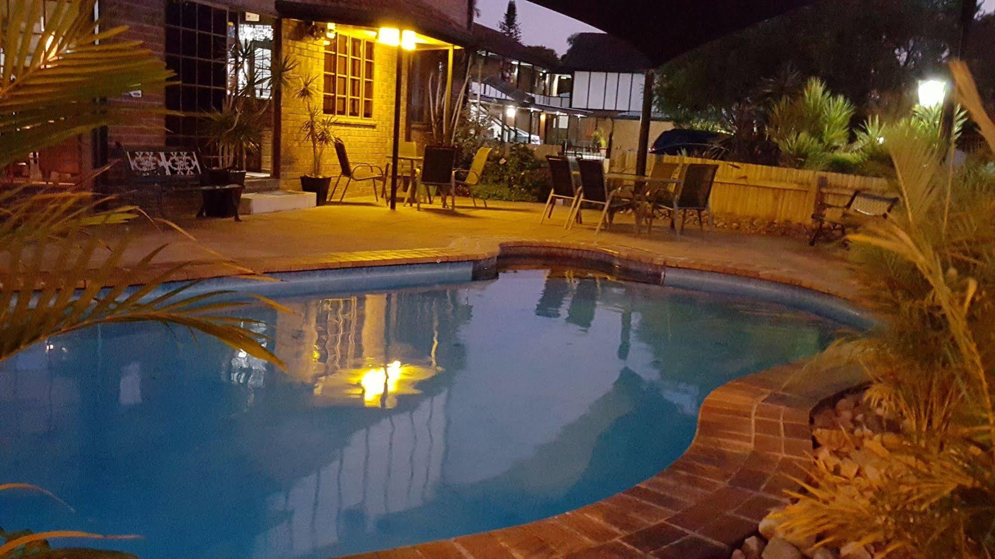 Shakespeare Motel แมคคาย ภายนอก รูปภาพ